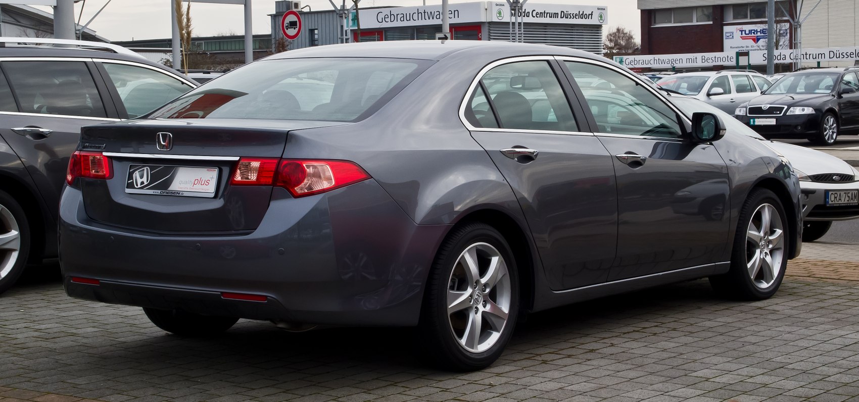 Honda Accord 2.4 i-VTEC (201 Hp) Automatic