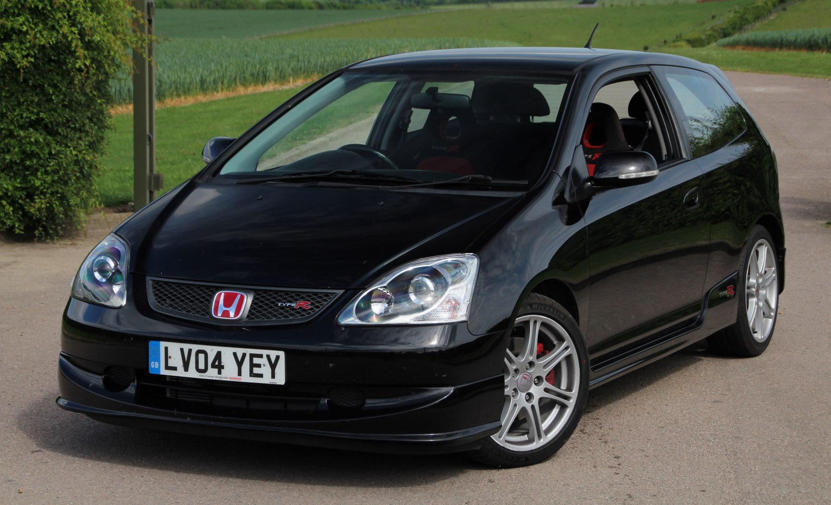 Honda Civic Type R 2.0 (200 Hp)