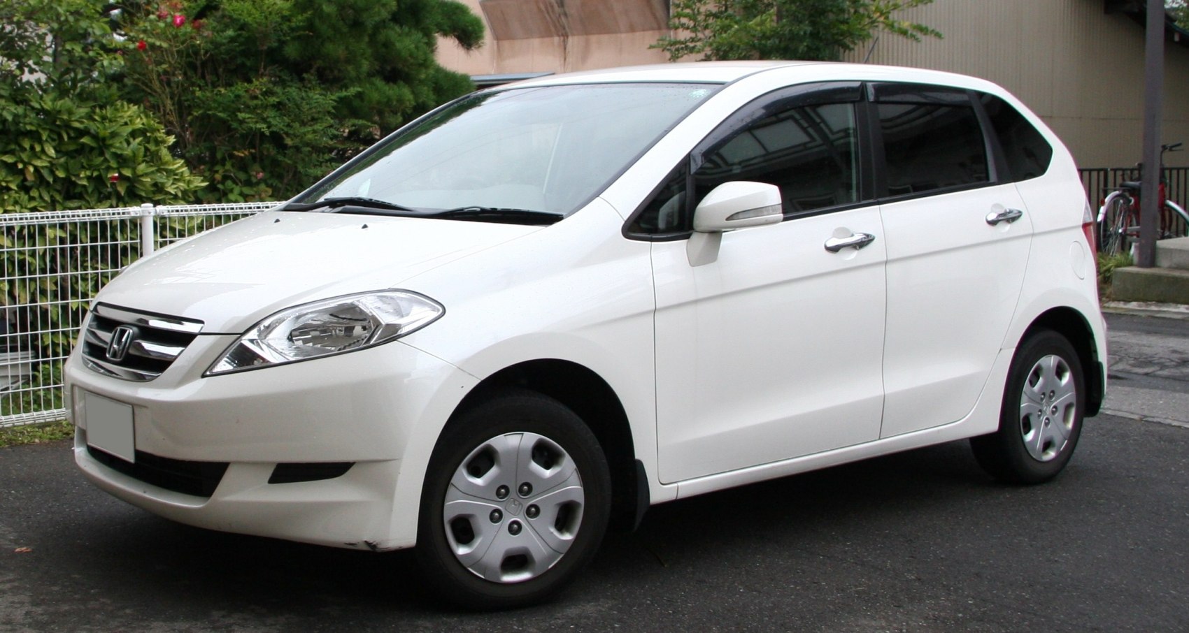 Honda Edix 1.7 (130 Hp)