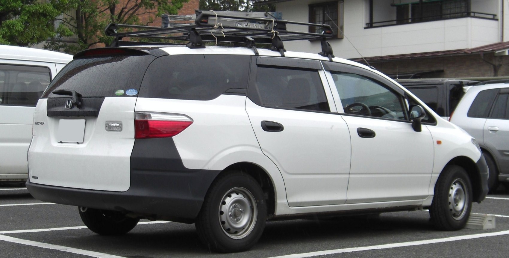 Honda Partner 1.5i 4WD (90 Hp)