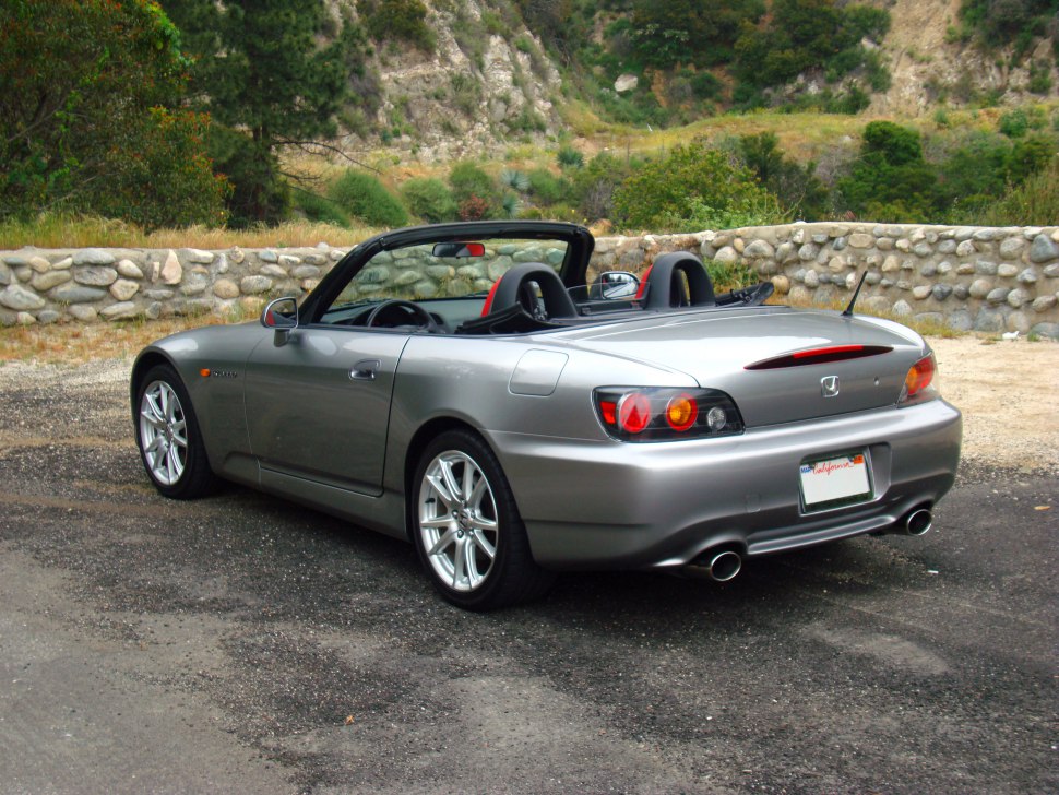 Honda S2000 2.2 (242 Hp)