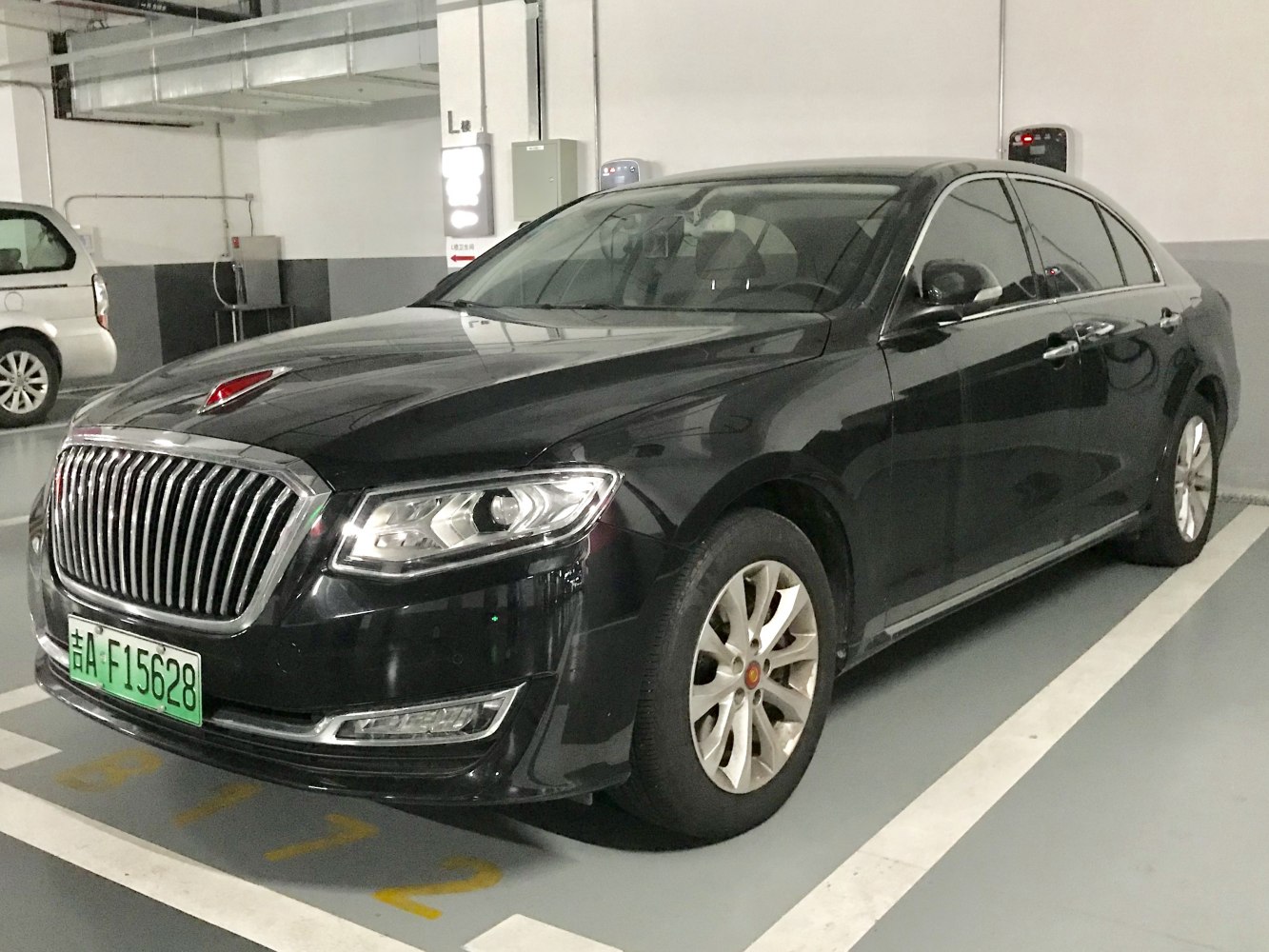 Hongqi H7 3.0 V6 (231 Hp) Automatic