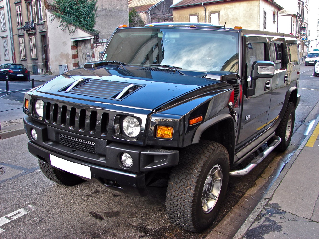 Hummer H2