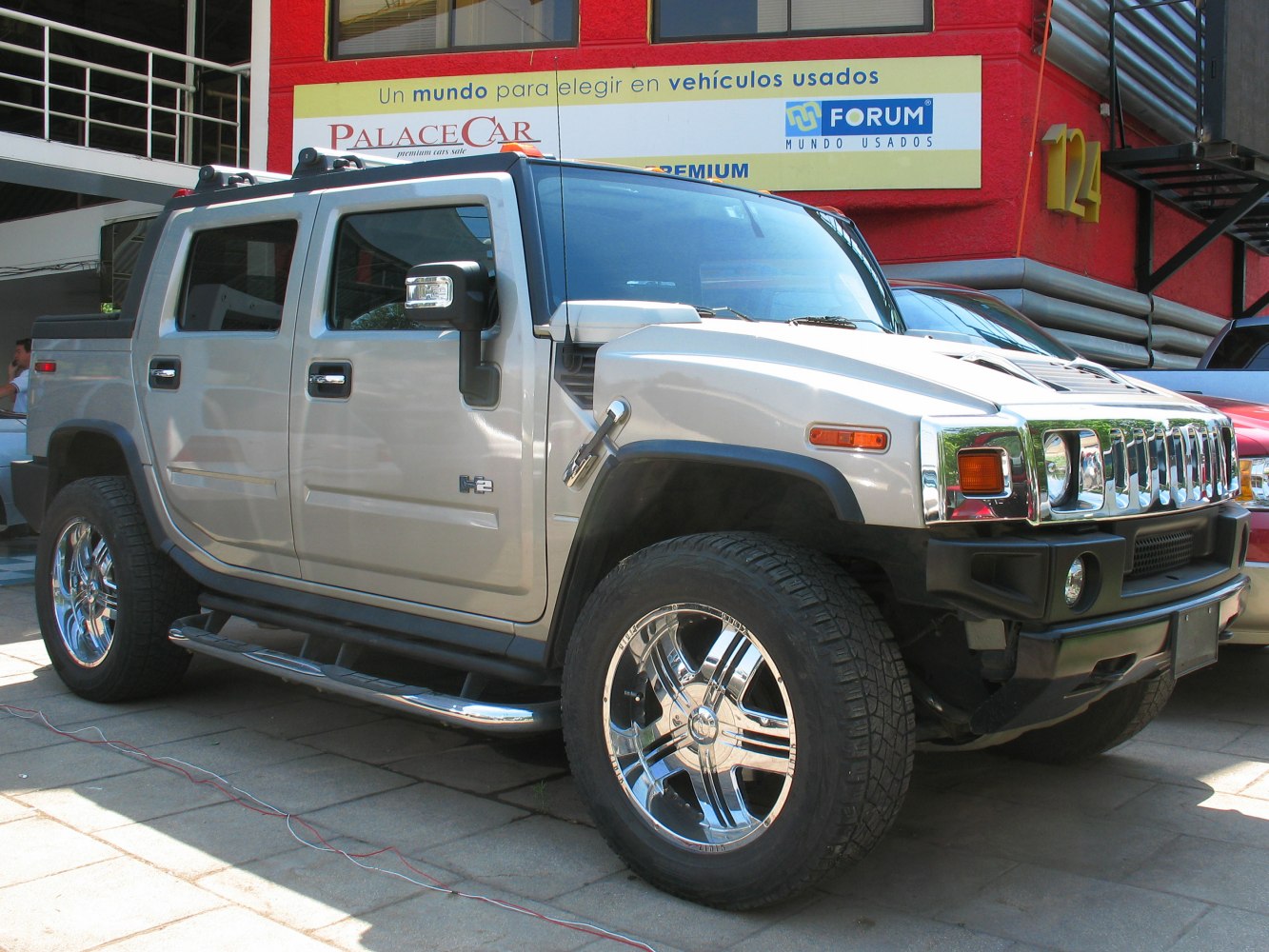 Hummer H2