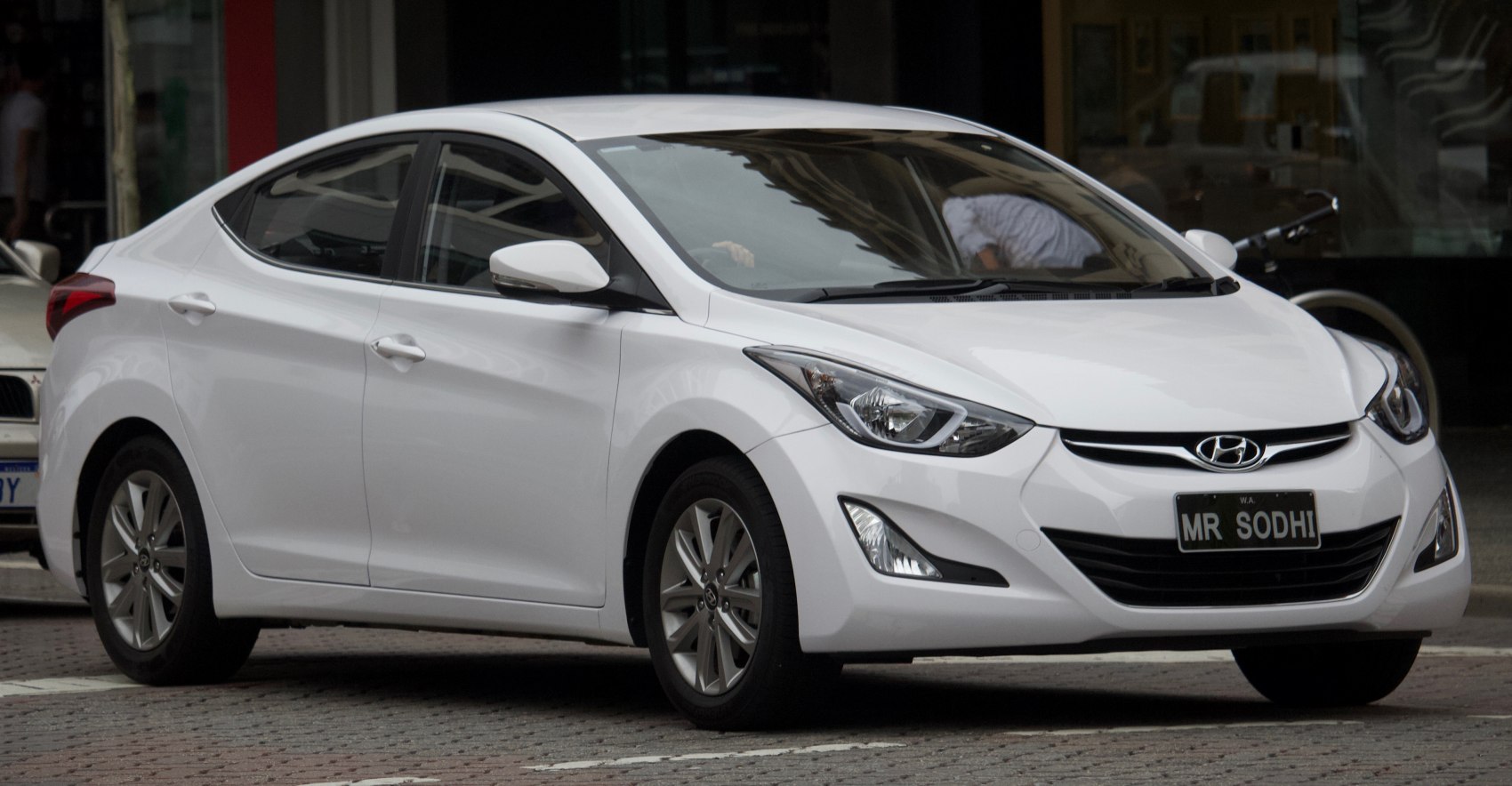 Hyundai Elantra 1.8 (150 Hp) Automatic