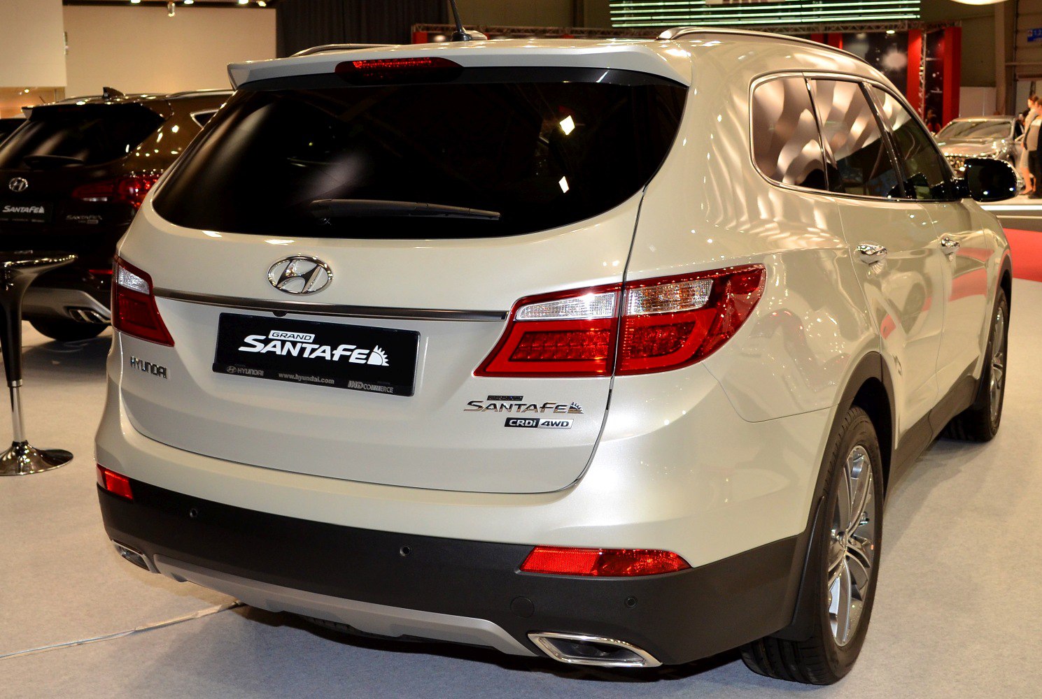 Hyundai Santa Fe 2.2 CRDi (200 Hp) 4WD Automatic 7 Seat