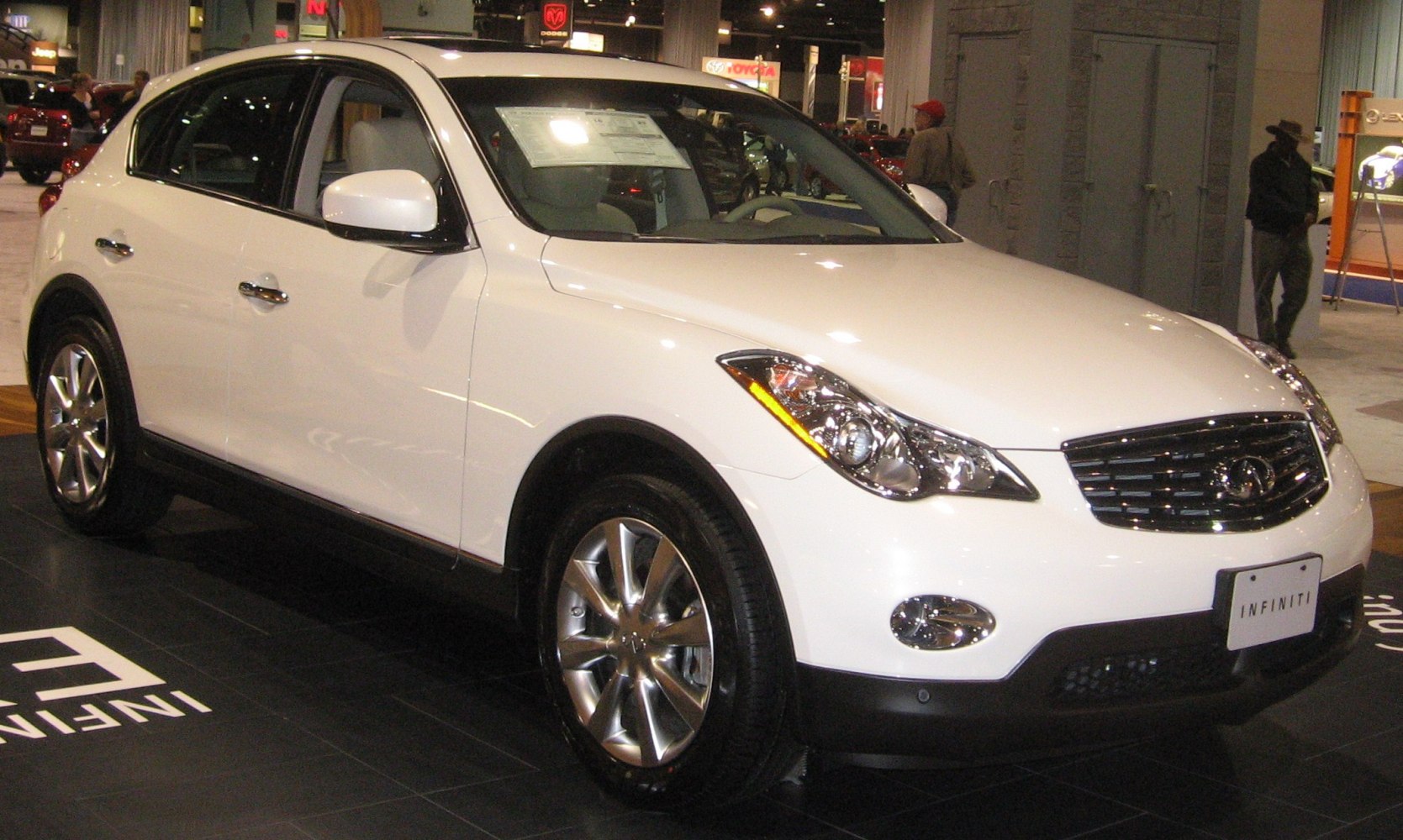 Infiniti EX 3.5i V6 2WD (295 Hp)