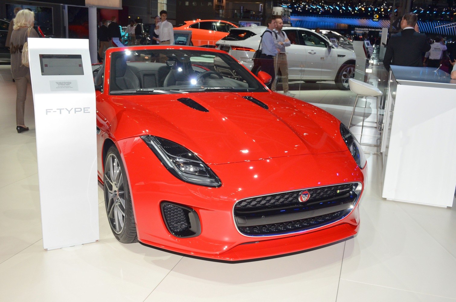 Jaguar F-type SVR 5.0 V8 (575 Hp) AWD Automatic