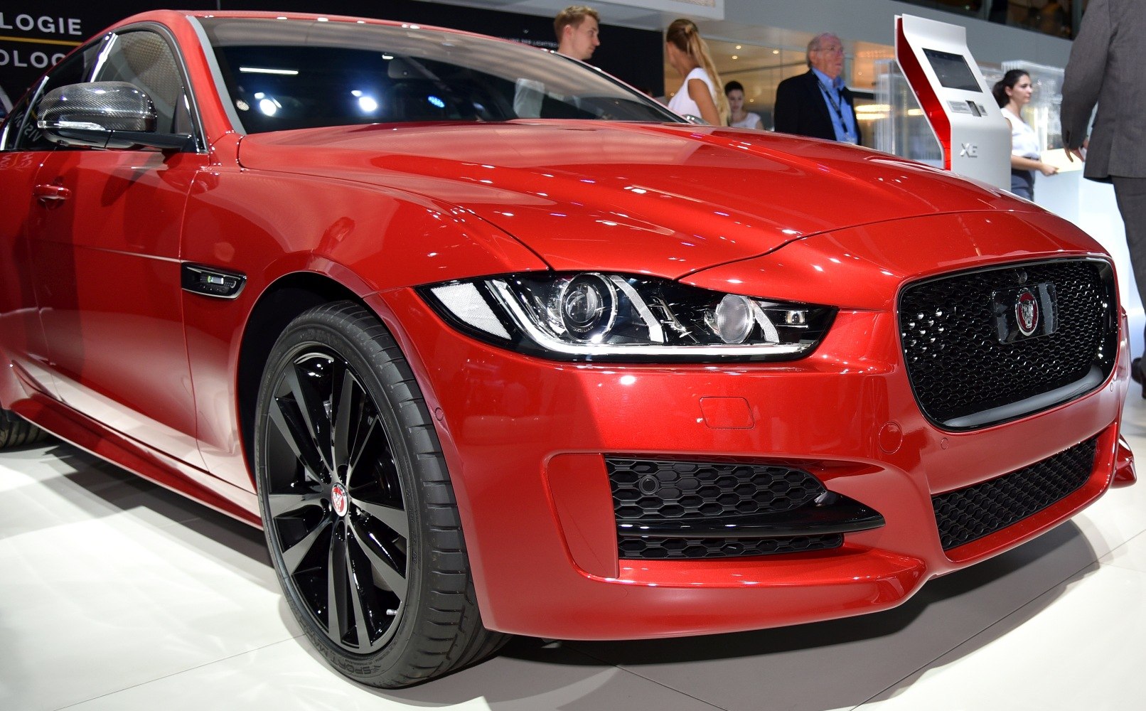 Jaguar XE 2.0d (163 Hp)