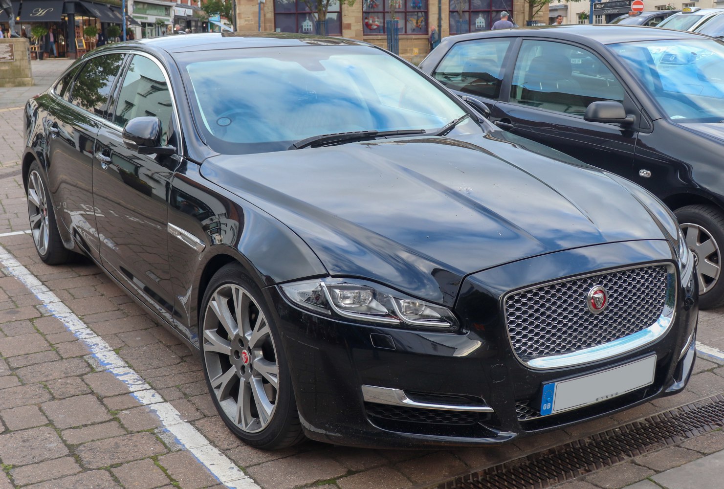 Jaguar XJ R 5.0 V8 (550 Hp) Automatic