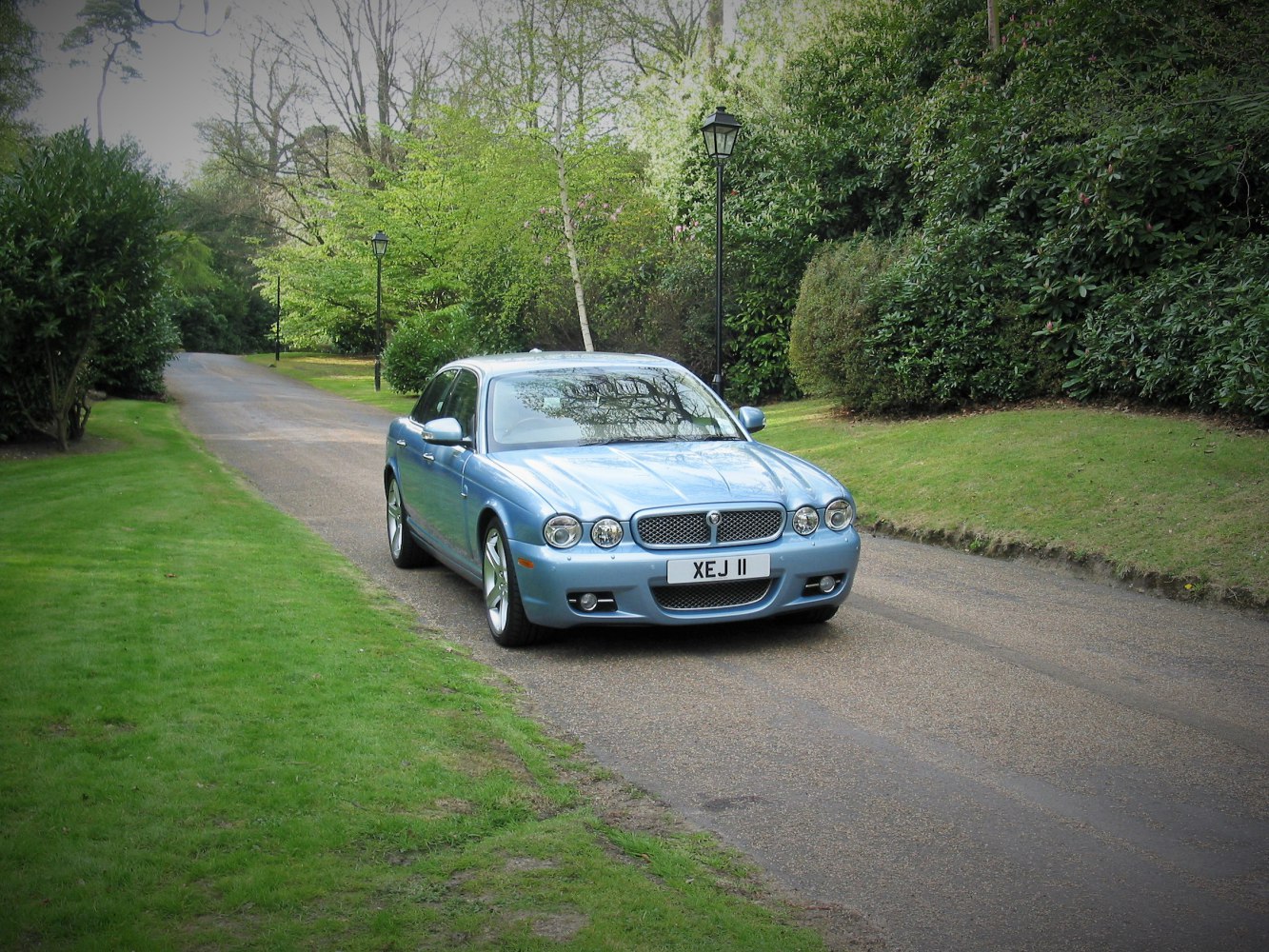 Jaguar XJ 2.7 D V6 (207 Hp) Automatic