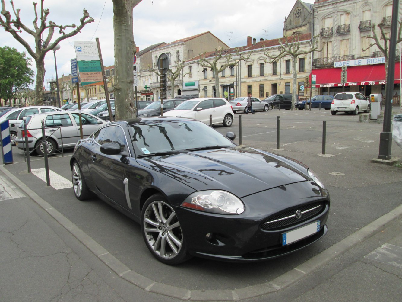 Jaguar XK