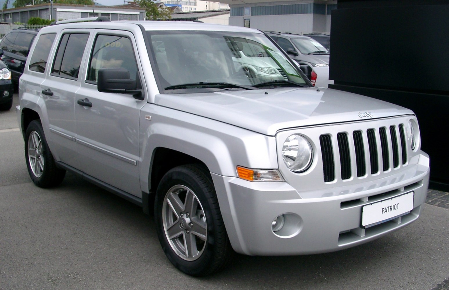 Jeep Patriot 2.4 i 16V (174 Hp)