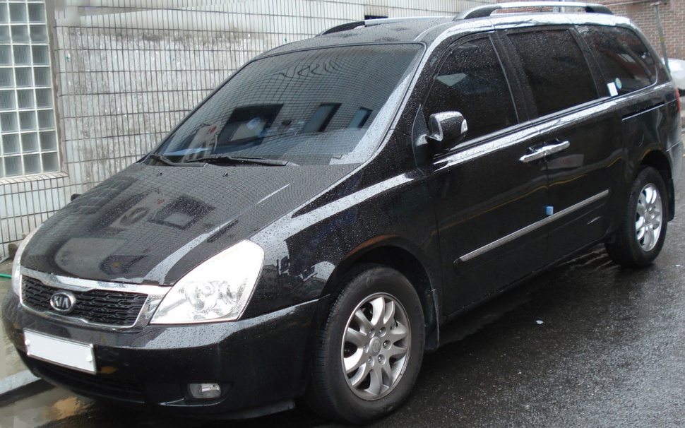 Kia Carnival