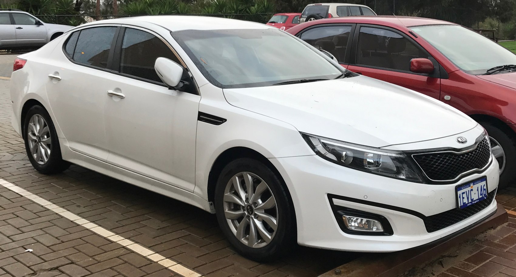 Kia Optima 2.0 CVVT 16V (165 Hp)