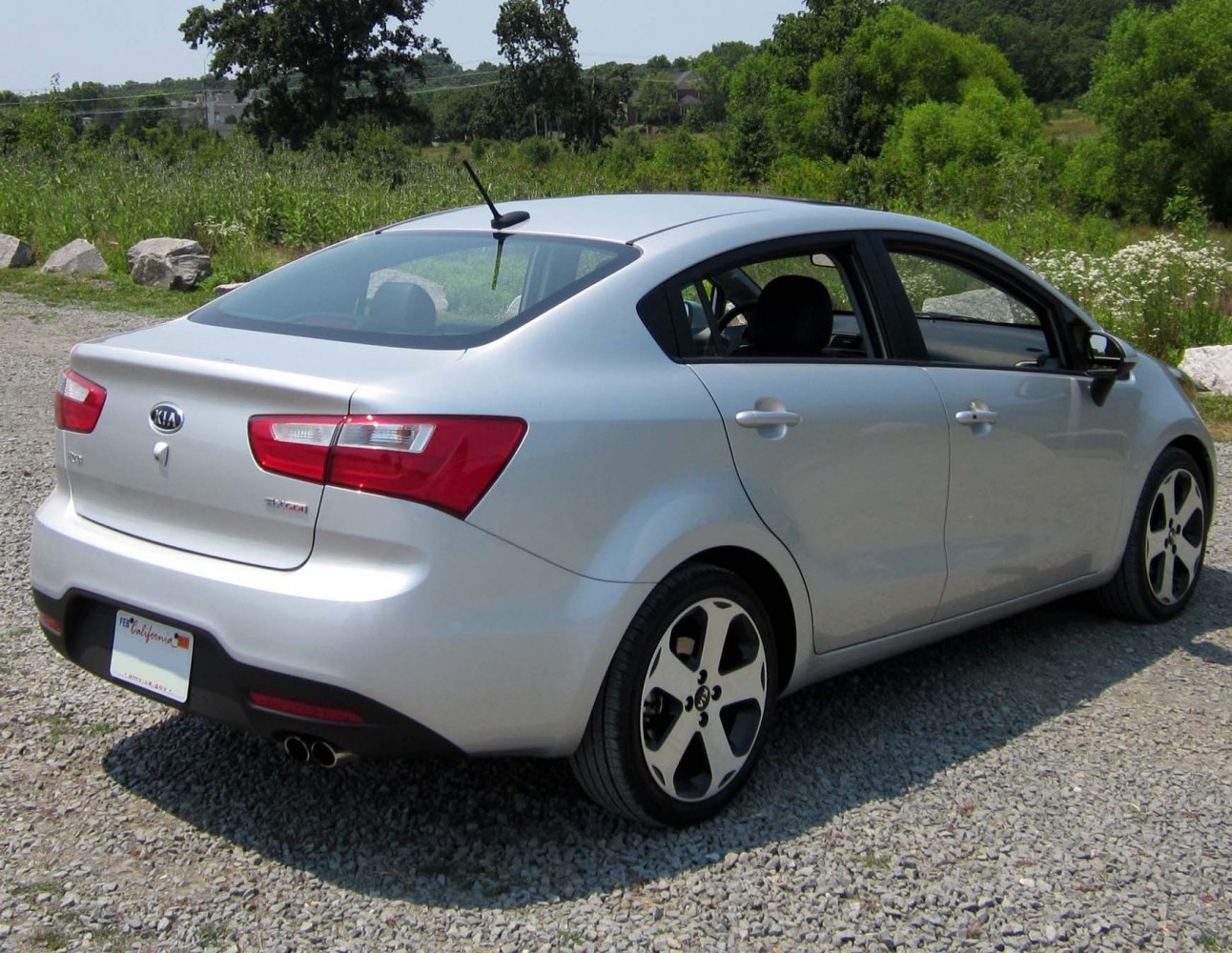 Kia Rio 1.4 CRDi 16V (90 Hp)