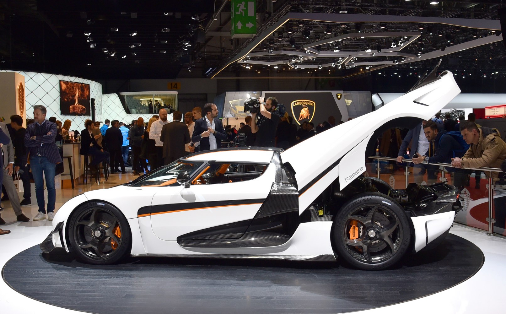 Koenigsegg Regera 5.0 V8 (1500 Hp) Plug-in Hybrid KDD