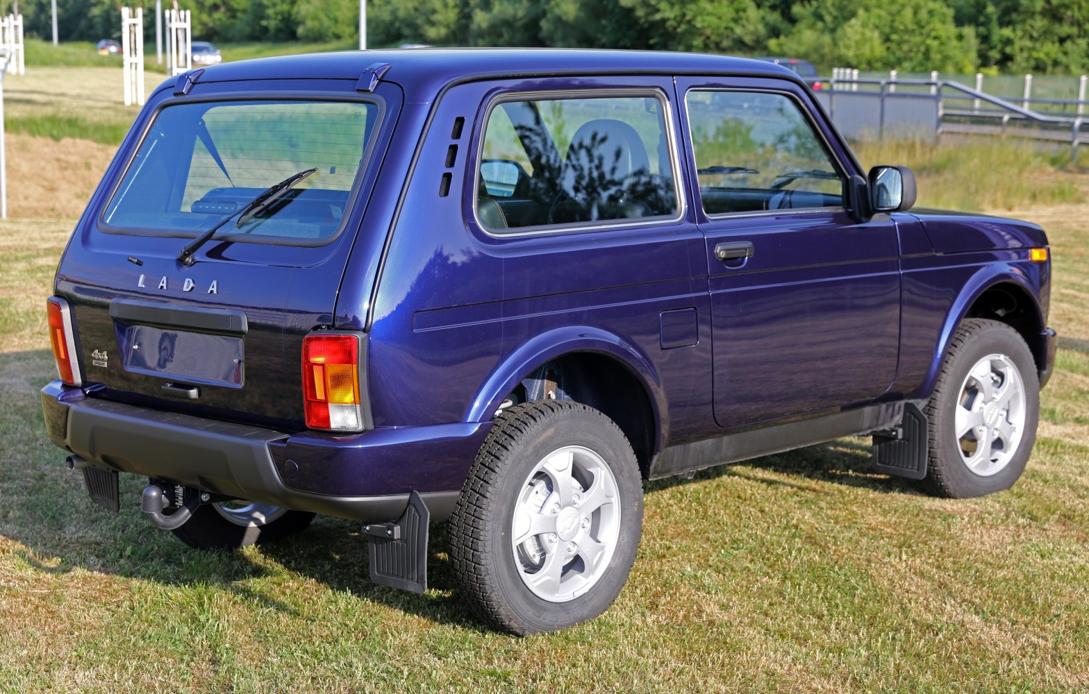 Lada Niva 1.7i (83 Hp) 4x4