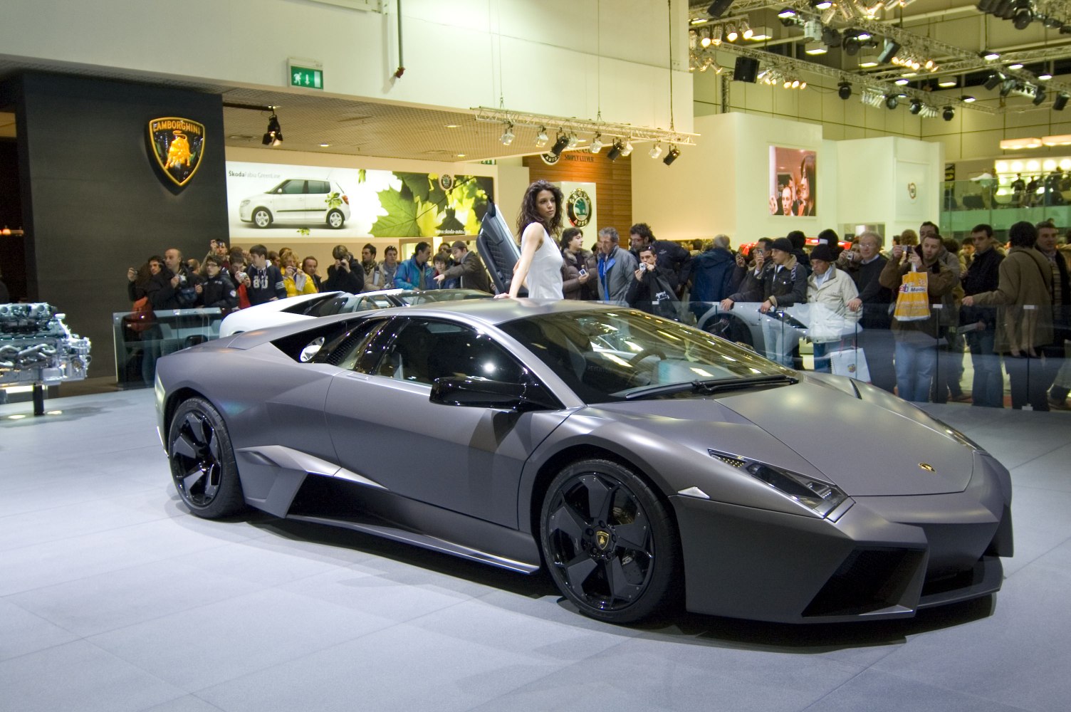 Lamborghini Reventon 6.5 V12 (640 Hp)