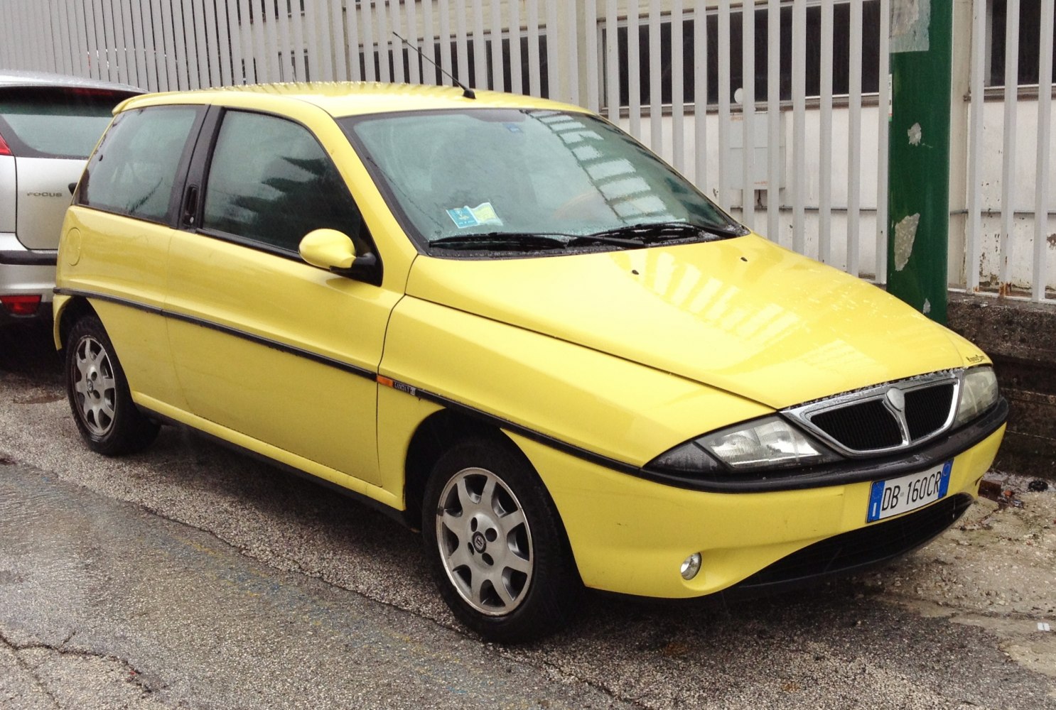 Lancia Ypsilon