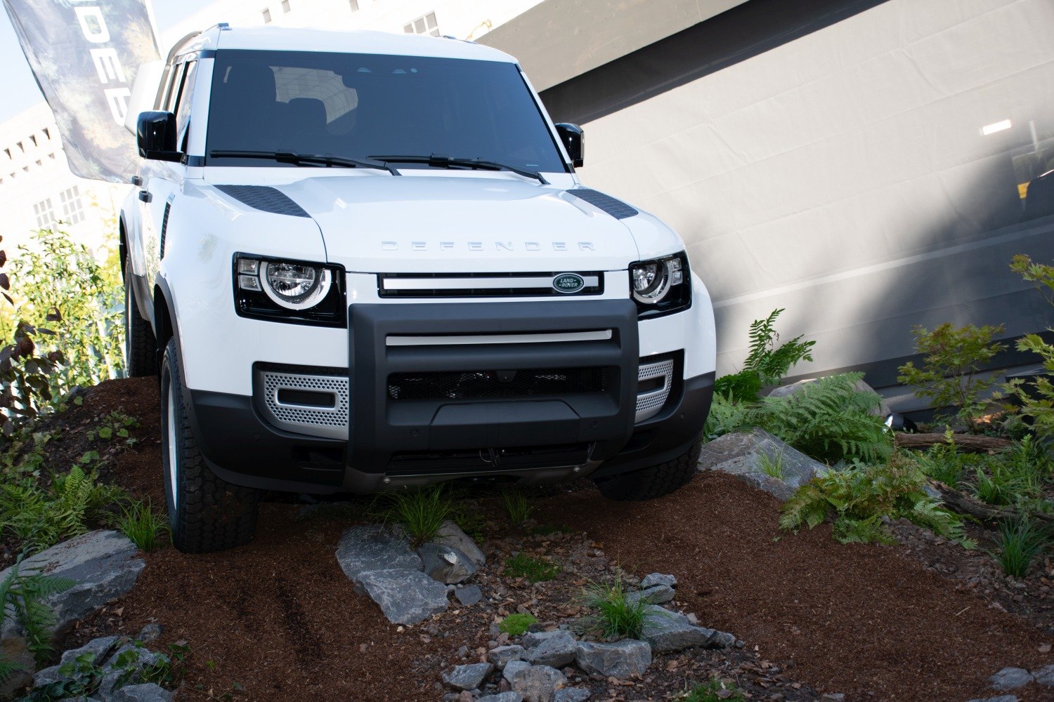 Land Rover Defender