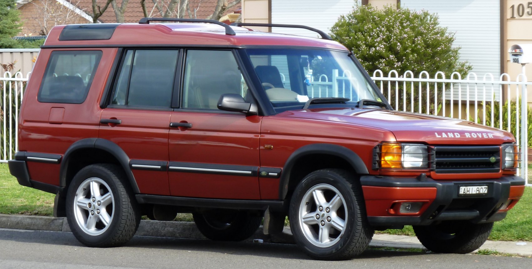 Land Rover Discovery 4.0i V8 (185 Hp)