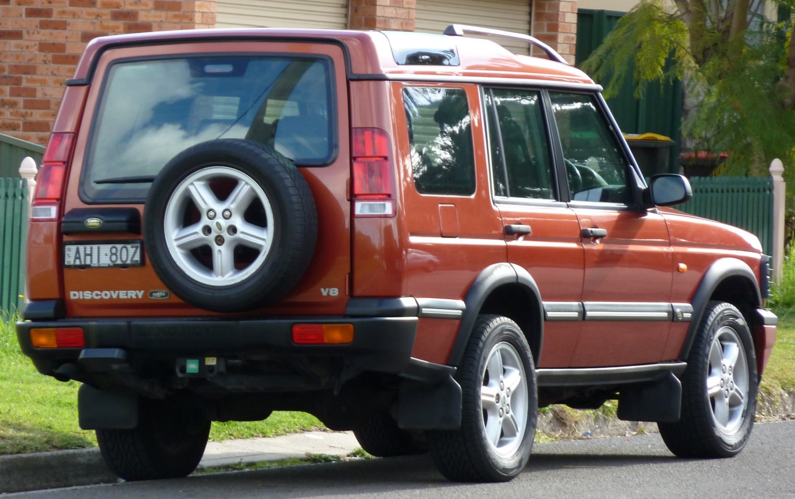 Land Rover Discovery 4.0i V8 (185 Hp)