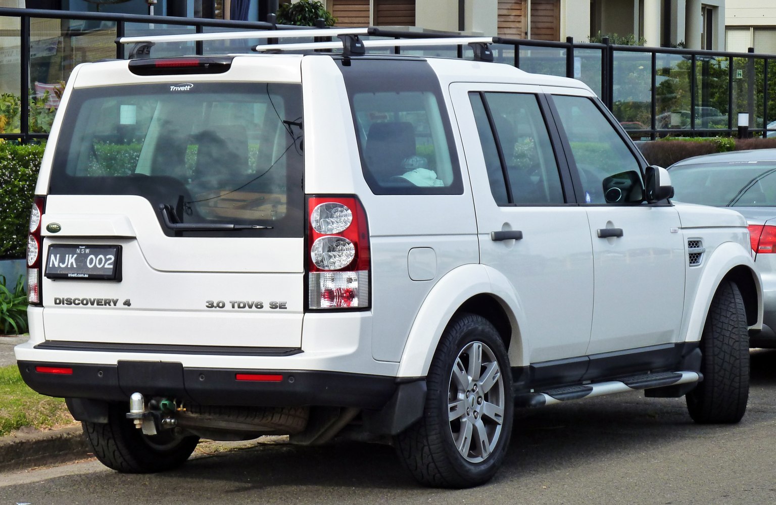 Land Rover Discovery 5.0 V8 (375 Hp) AWD Automatic