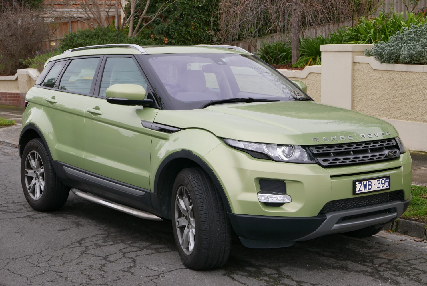 Land Rover Range Rover Evoque 2.0 Si4 (240 Hp) AWD Automatic