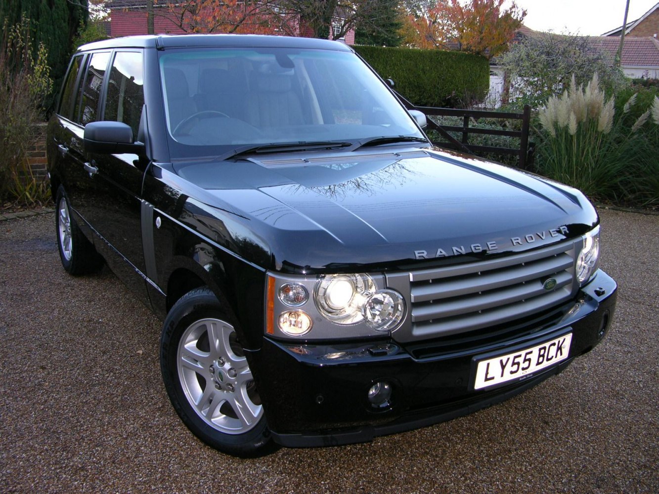 Land Rover Range Rover 4.4 i V8 32V (306 Hp)