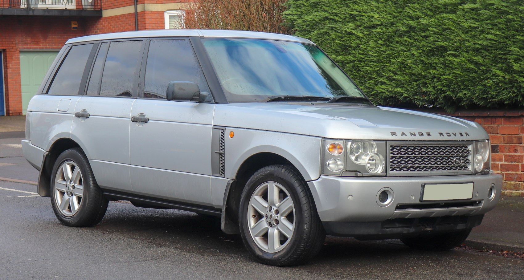 Land Rover Range Rover 4.4 V8 (286 Hp)