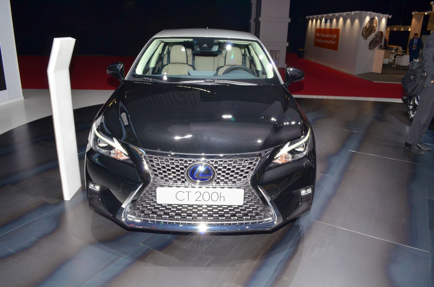 Lexus CT 200h (134 Hp) Hybrid e-CVT