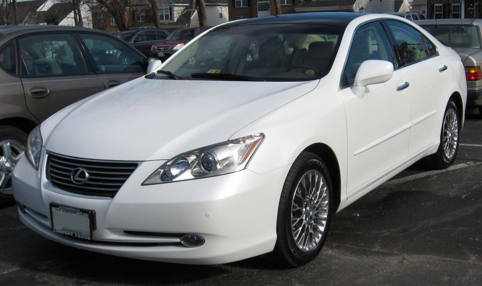 Lexus ES 350 (275 Hp)