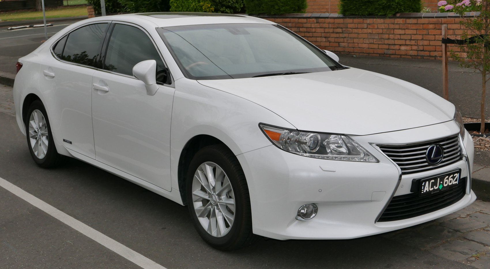 Lexus ES