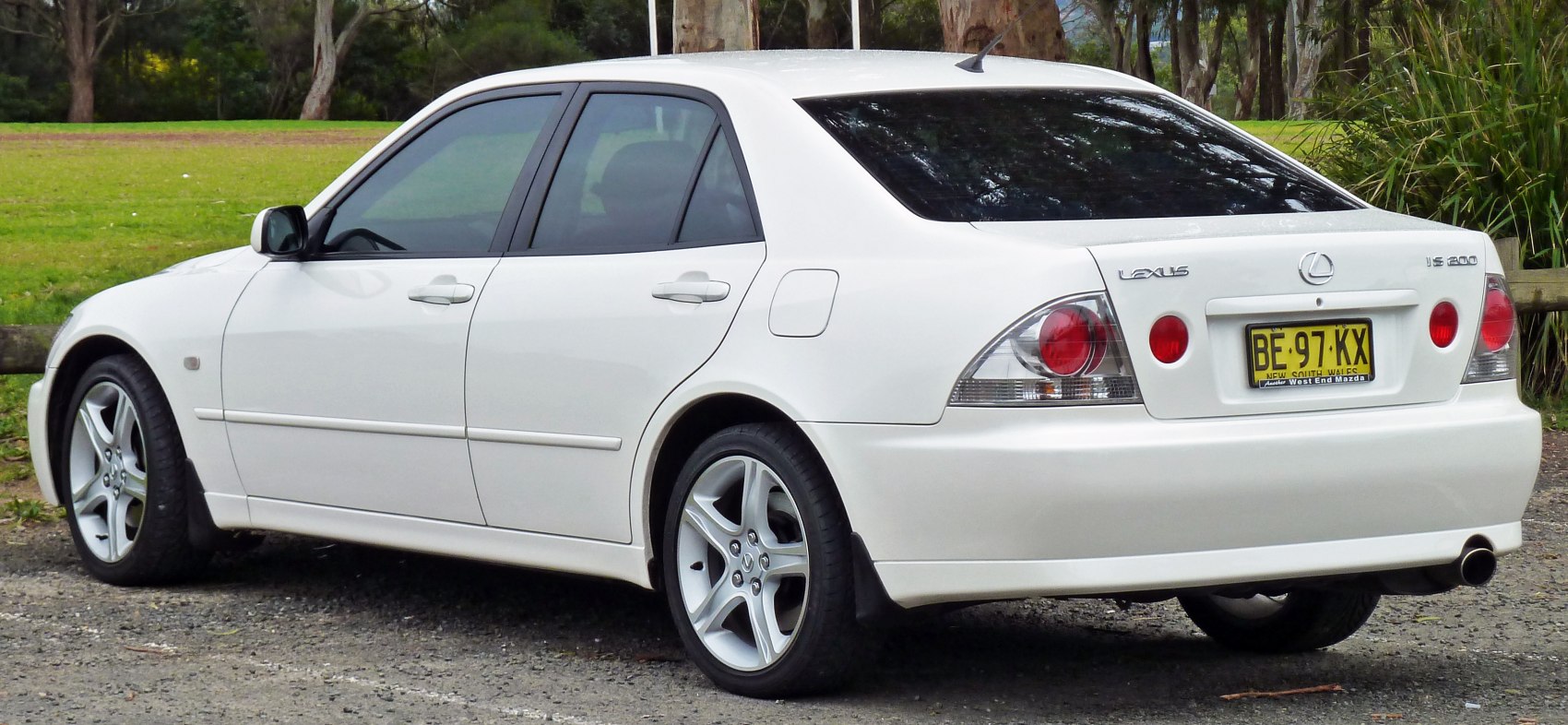 Lexus IS 300 (214 Hp) Automatic