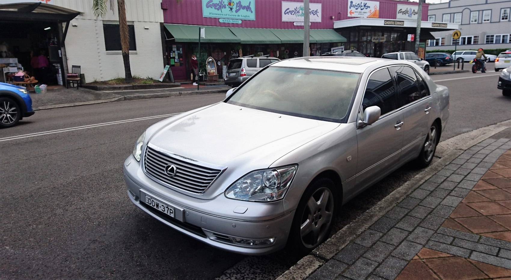 Lexus LS 430 V8 (282 Hp) Automatic