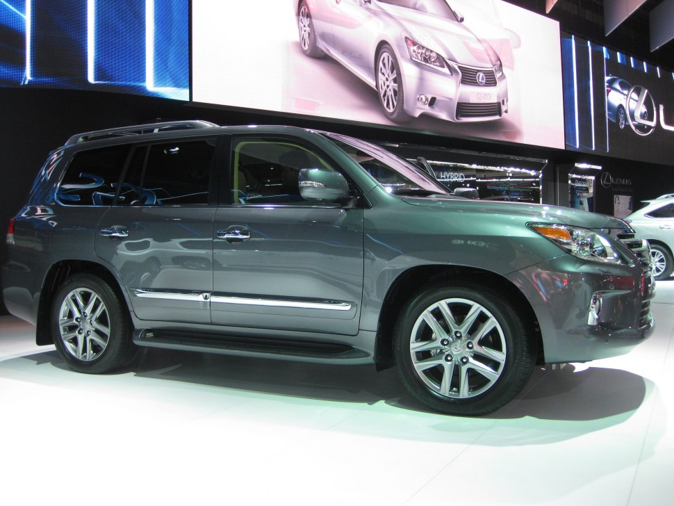 Lexus LX 570 V8 (367 Hp) AWD Automatic