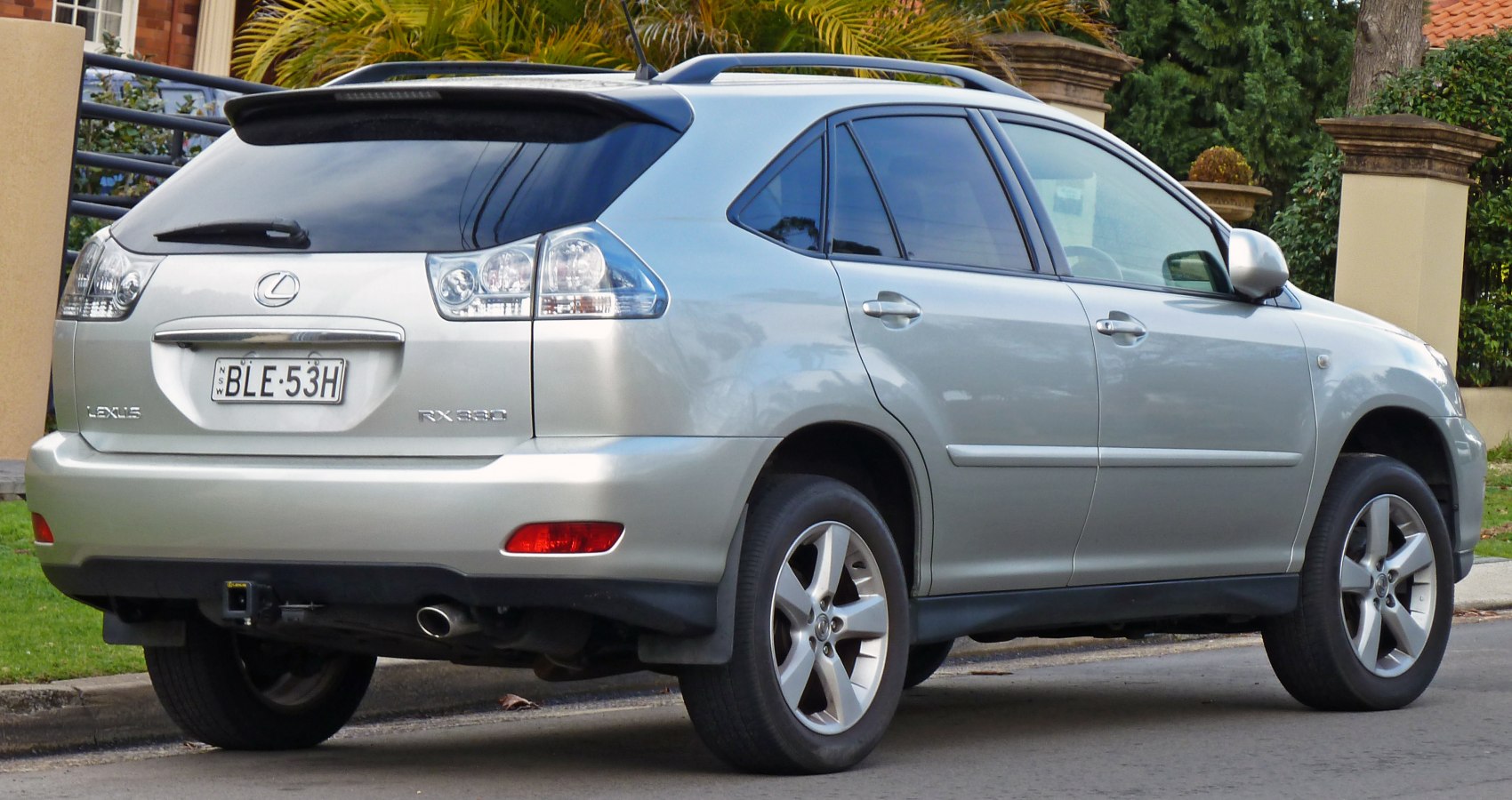 Lexus RX 330 4WD (230 Hp)