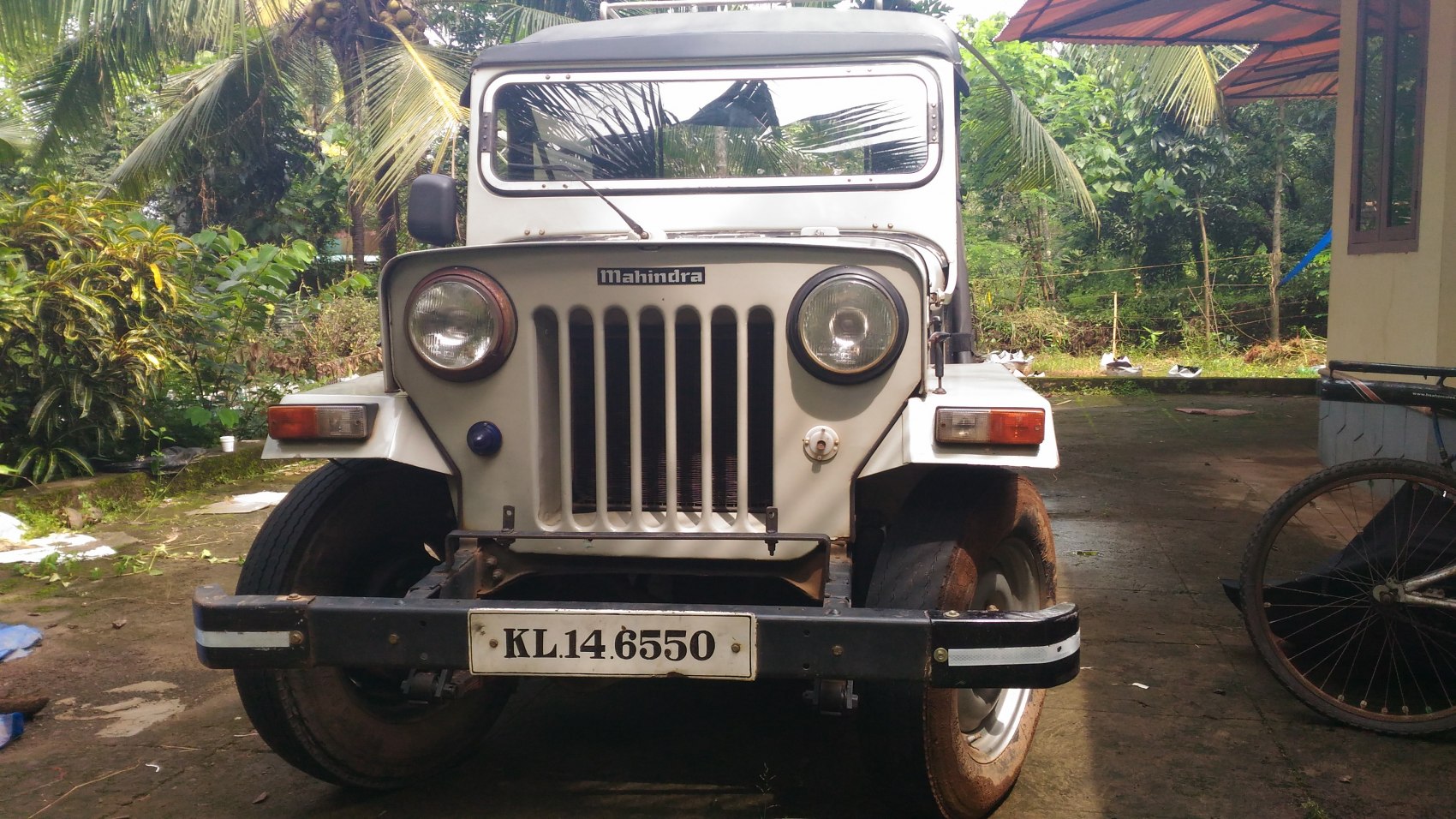 Mahindra CJ 3 2.1 D (63 Hp)