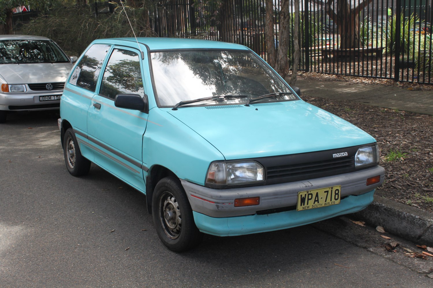 Mazda 121