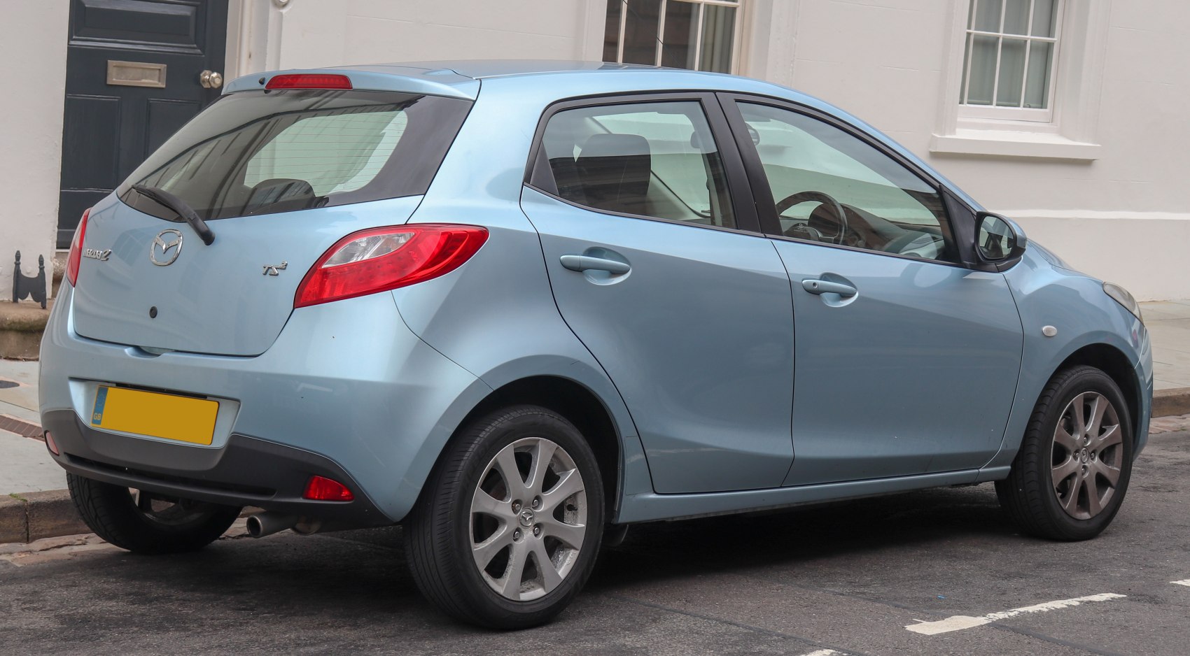 Mazda 2 1.3i (86 Hp)