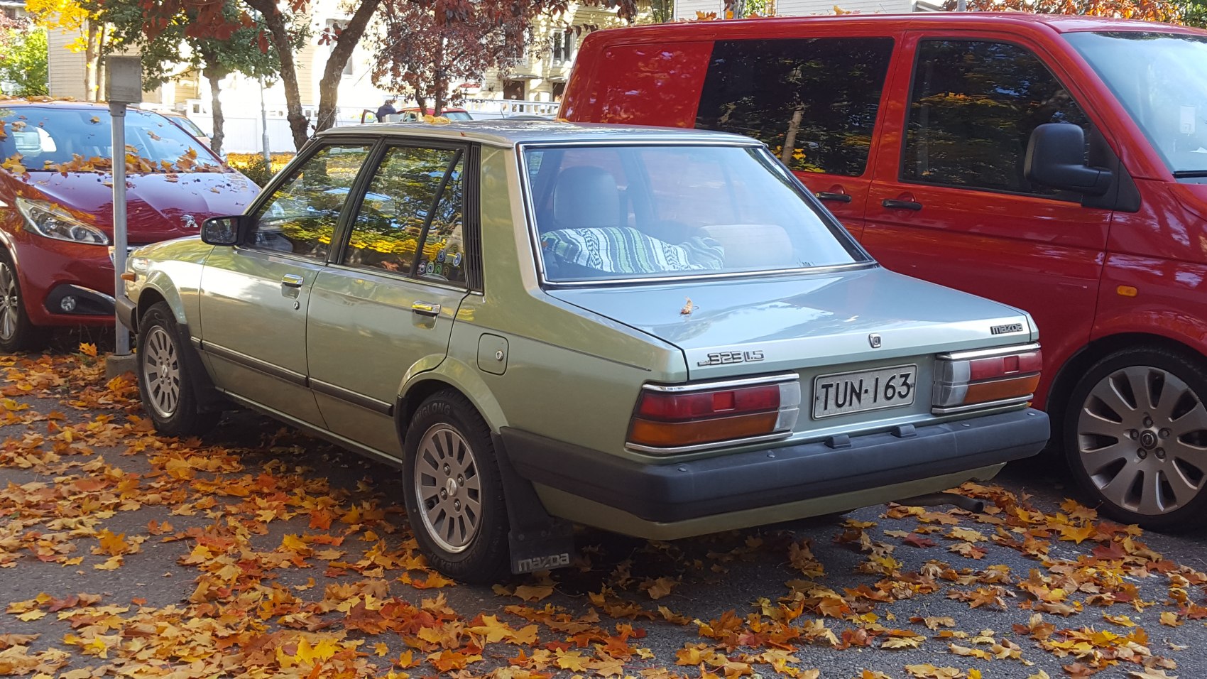 Mazda 323 1.5 (88 Hp)