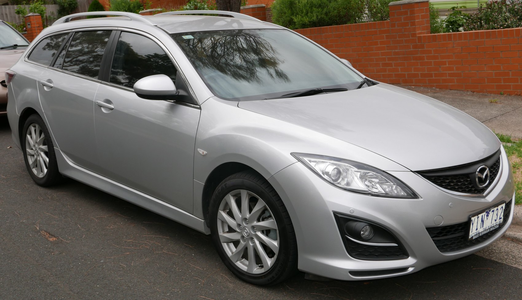 Mazda 6 1.8 (120 Hp)