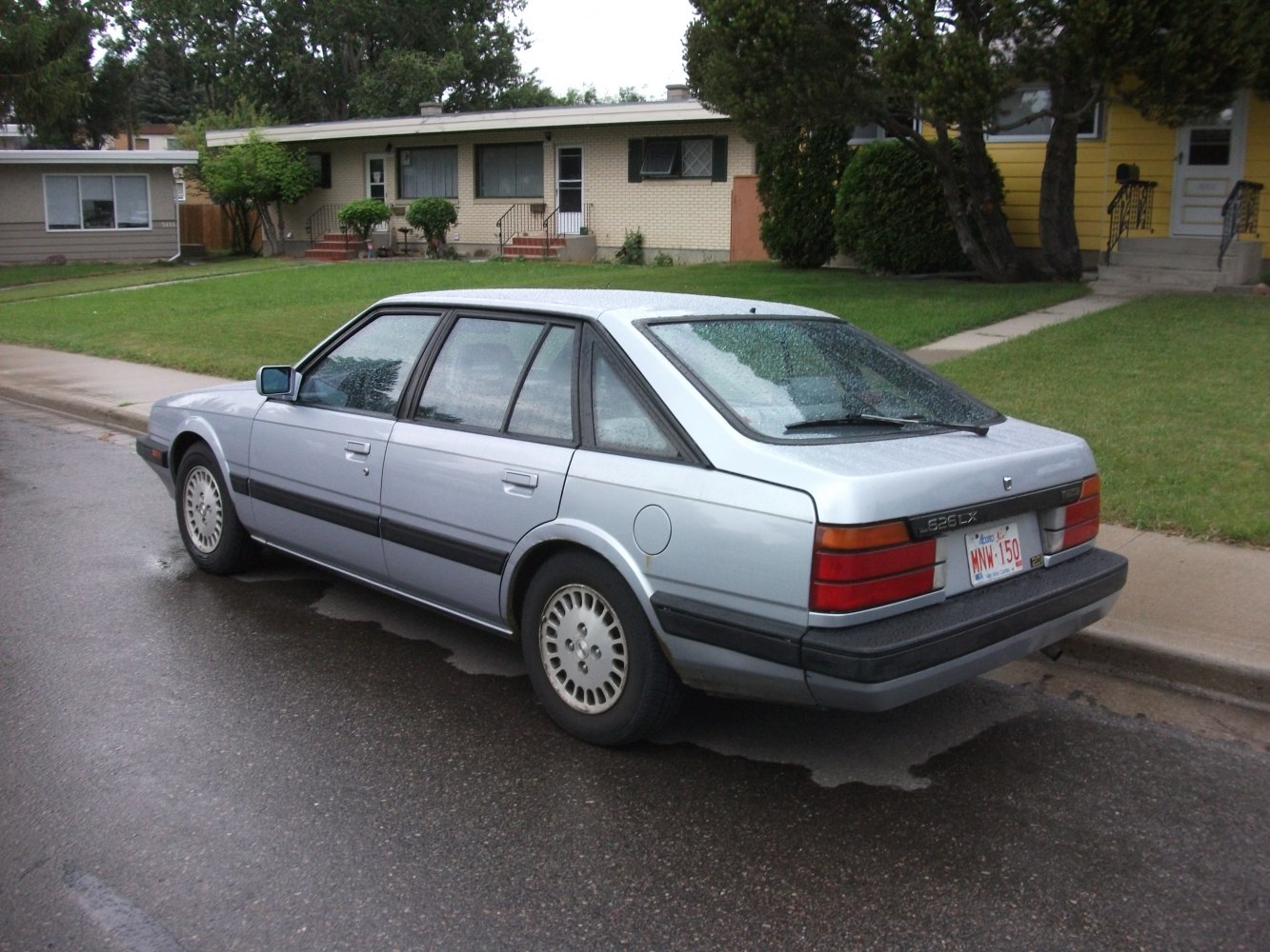 Mazda 626 2.0 D (63 Hp)