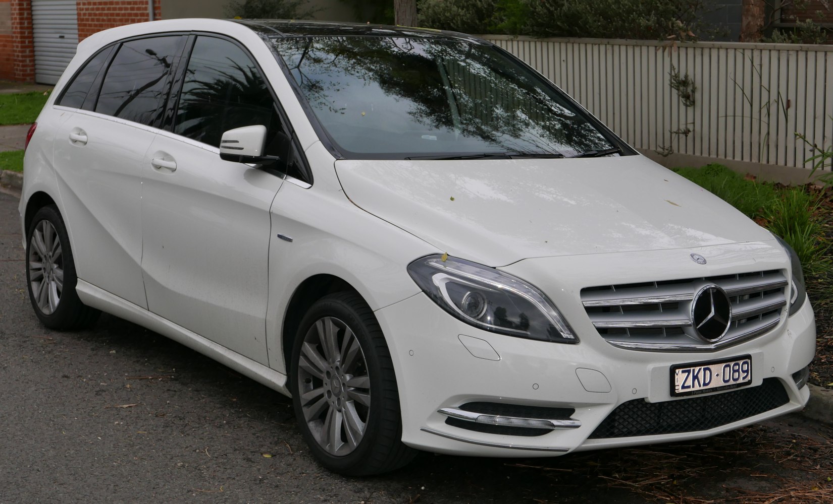 Mercedes-Benz B-class