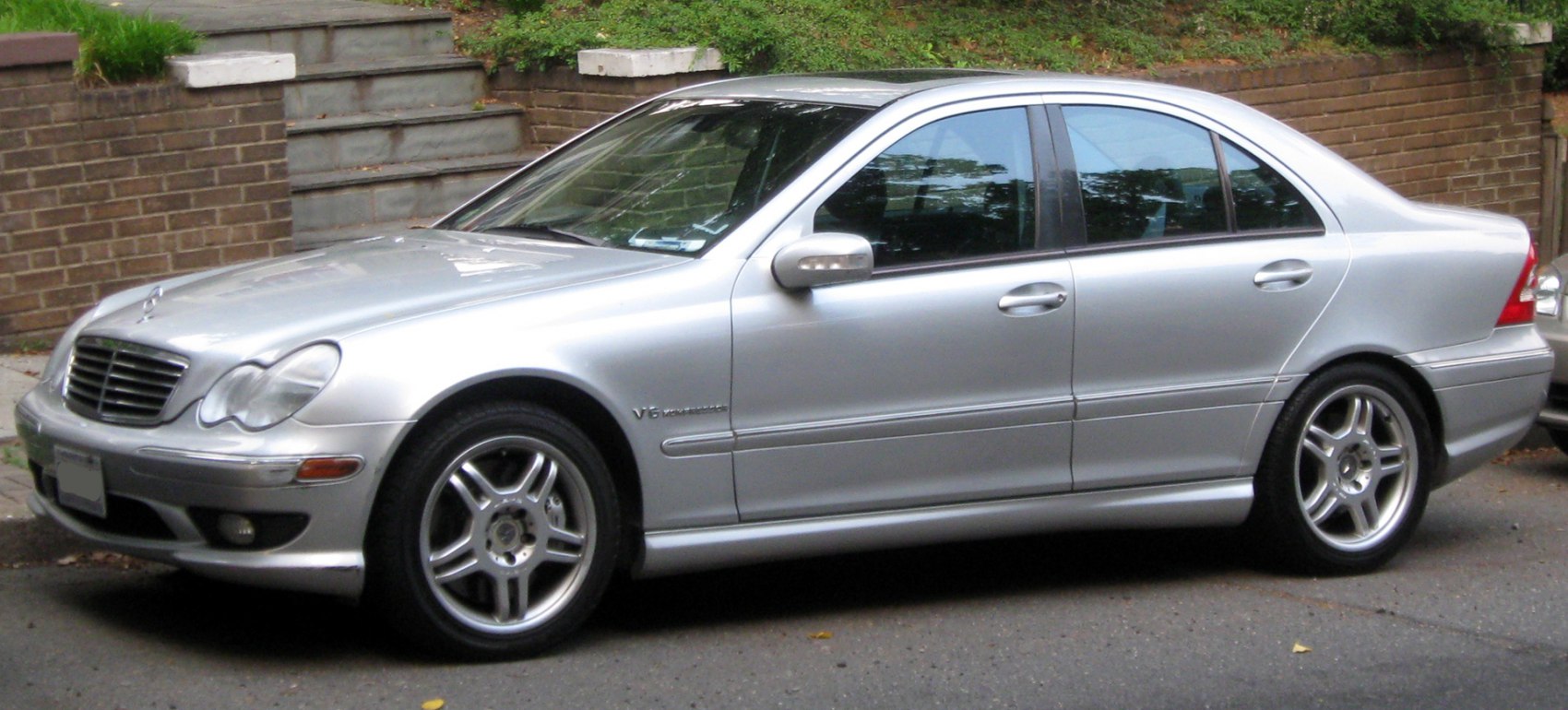 Mercedes-Benz C-class C 200 Kompressor (163 Hp) Automatic