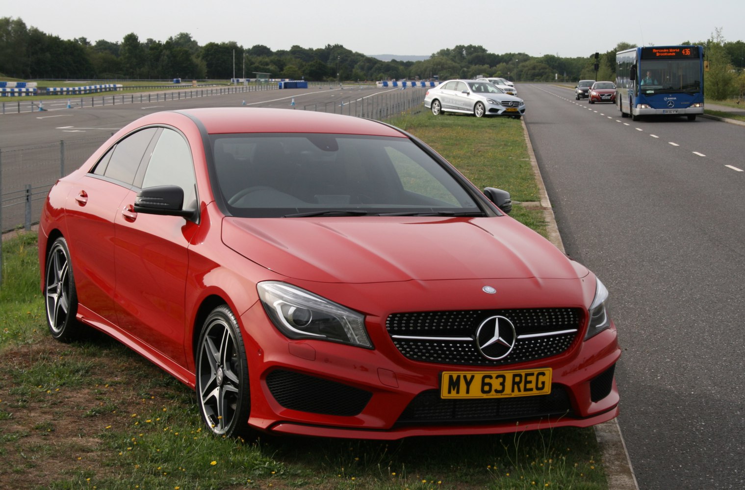 Mercedes-Benz CLA CLA 200 (156 Hp)