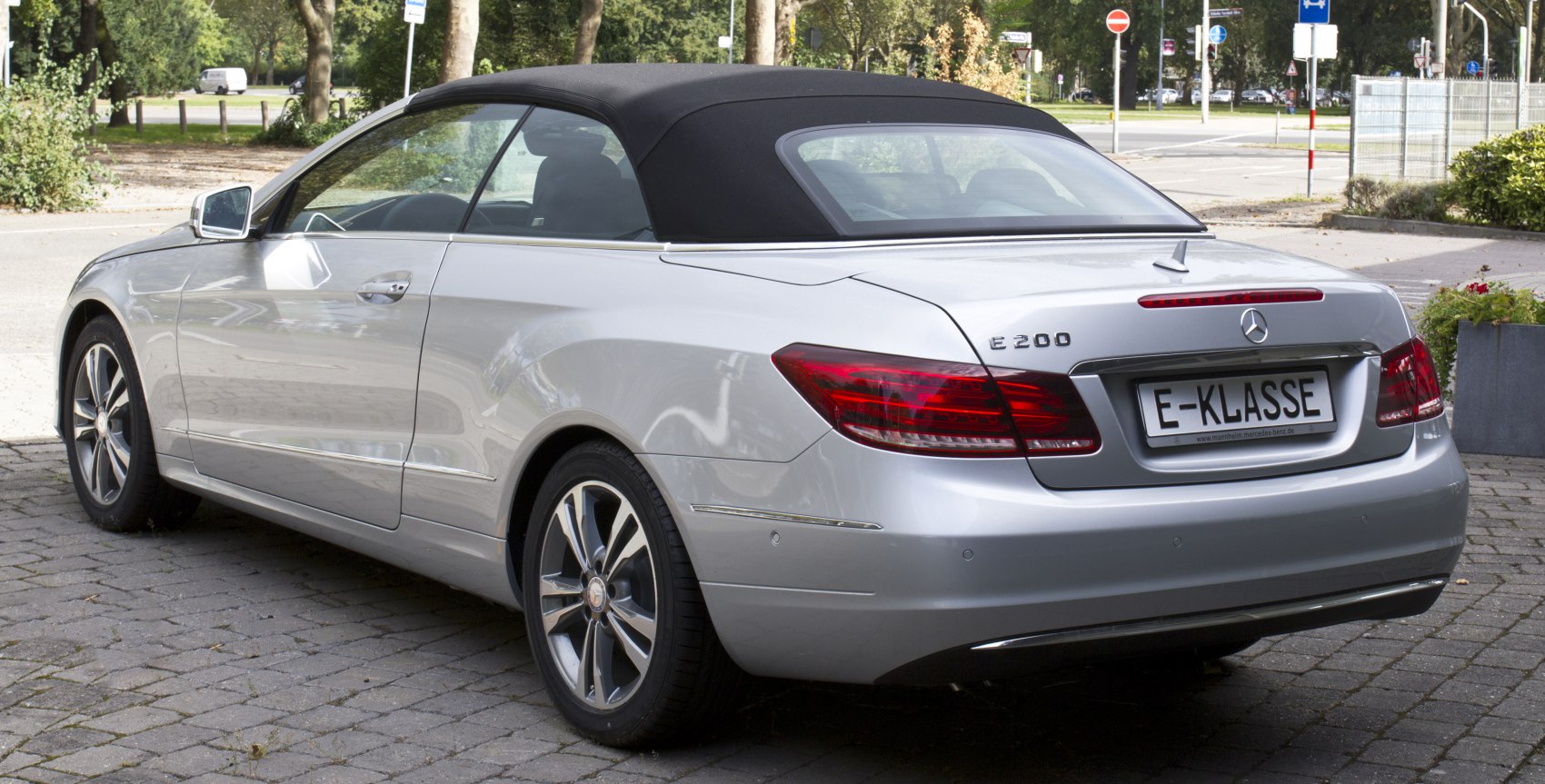 Mercedes-Benz E-class E 200 (184 Hp) 7G-TRONIC PLUS