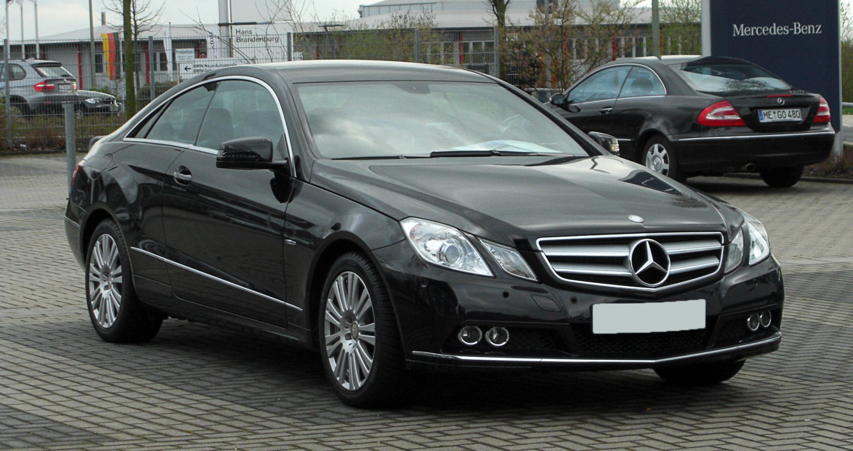 Mercedes-Benz E-class E 250 BlueEFFICIENCY (204 Hp) 7G-TRONIC PLUS