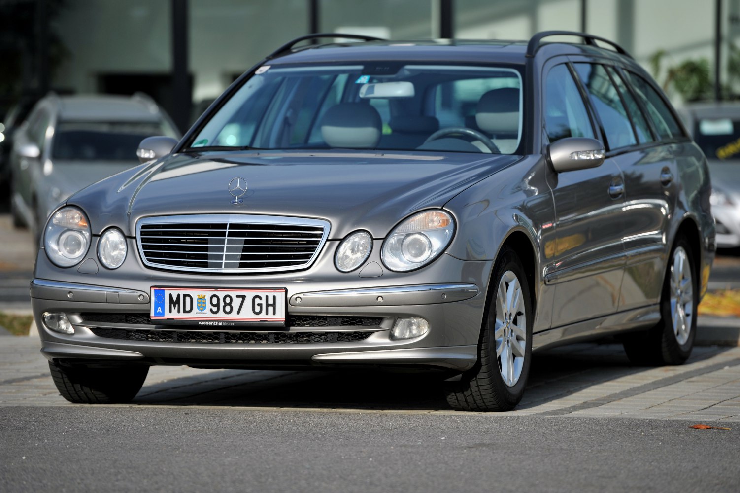 Mercedes-Benz E-class AMG E 55 (476 Hp) 5G-TRONIC